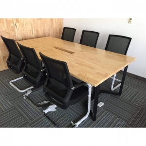 Bàn họp chân sắt BH68001